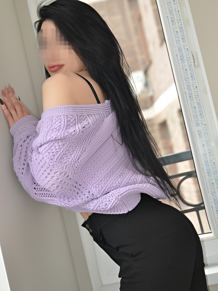 Стелла привлекательная девушка из Евпатории цена от 2500 руб